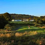호텔 And Golf 4*