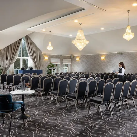 מלון And Golf 4*