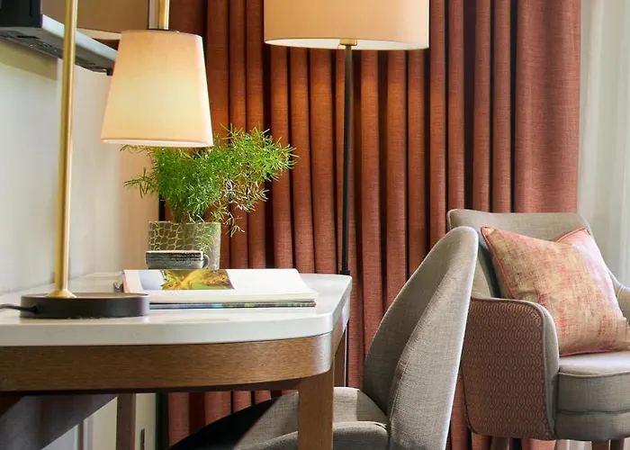 And Golf 4* Tulfarris